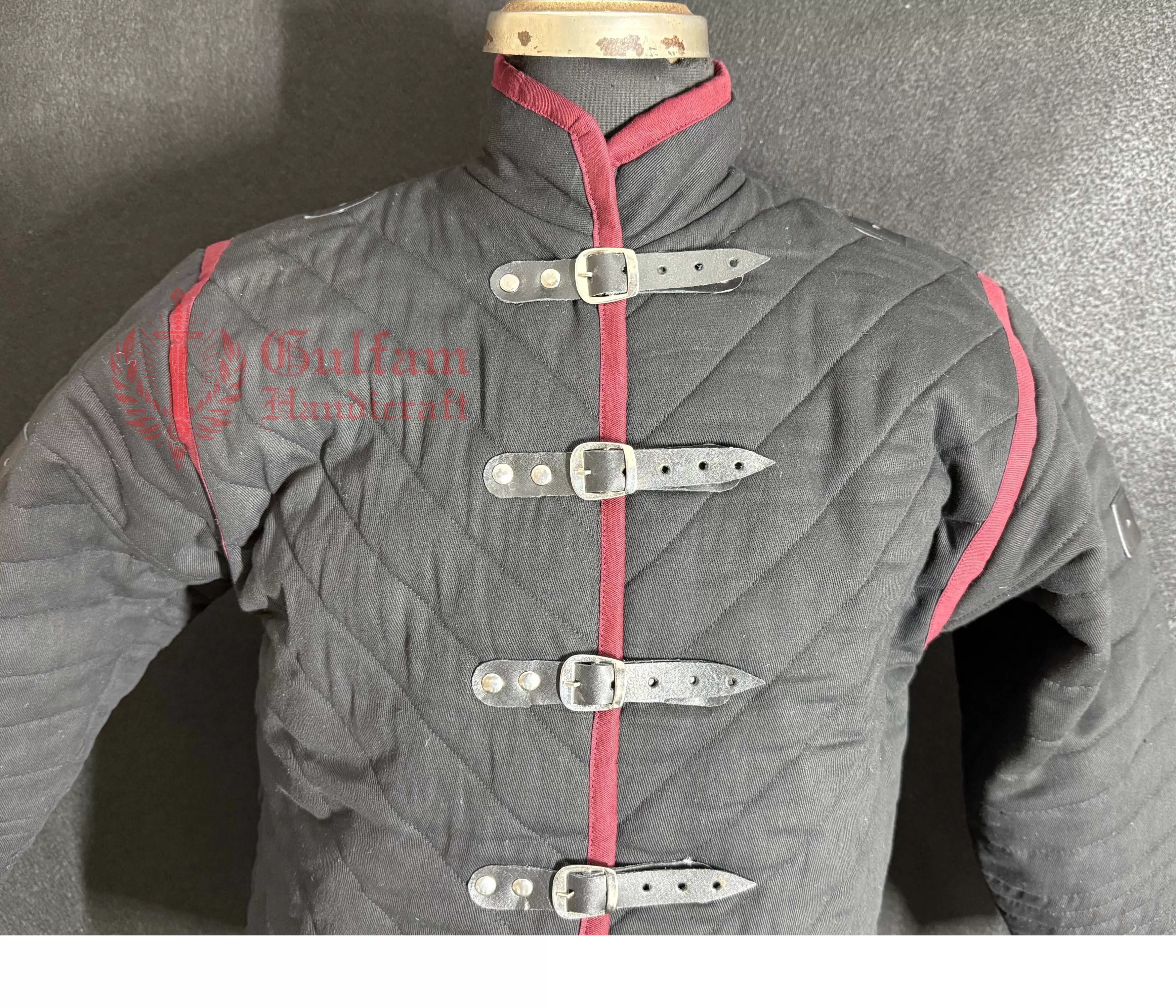 Medieval Padded Gambeson Armor – Quilted Jacket for LARP, Renaissance Reenactment & Cosplay