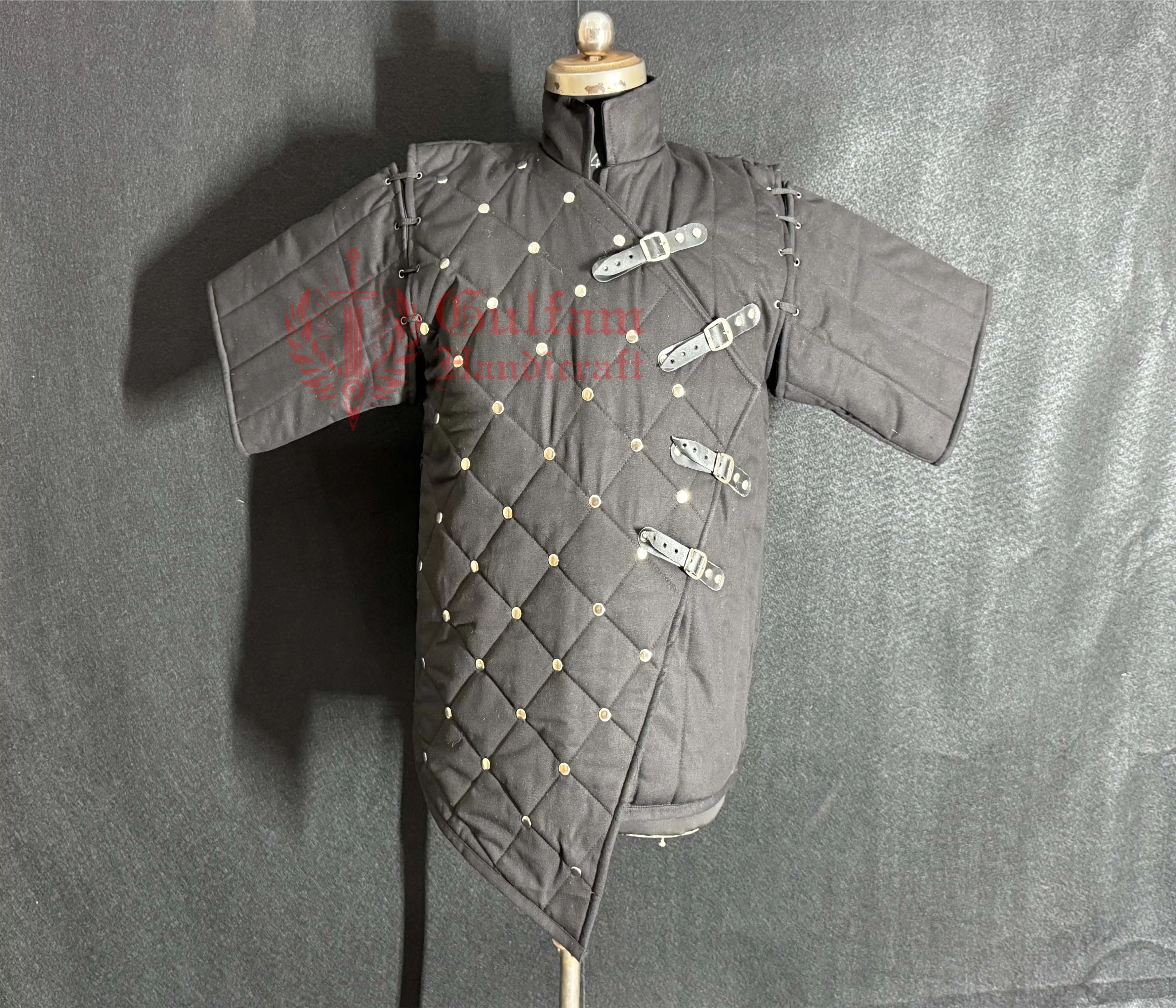 Medieval Quilted Gambeson – Padded Armor Jacket for LARP, Renaissance Fair & Cosplay