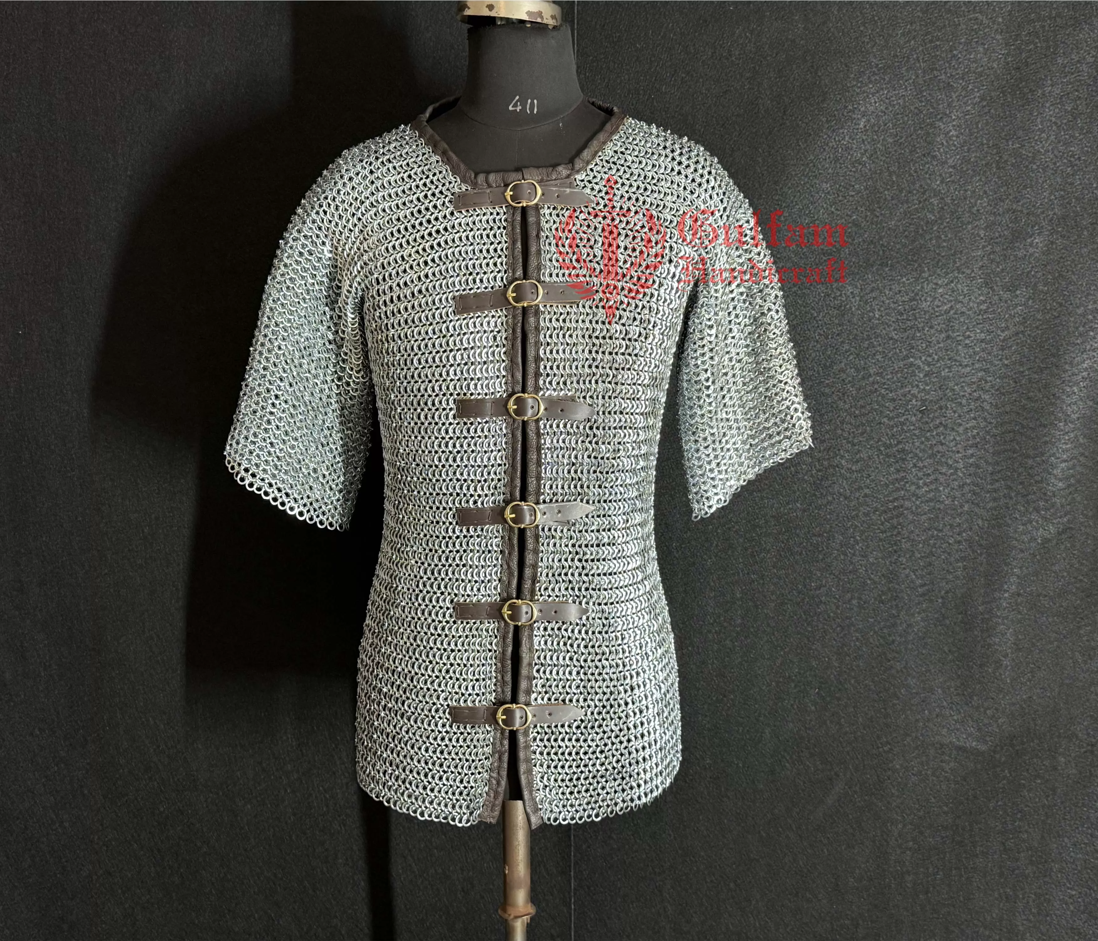 8mm Round Ring Mild Steel Chainmail Shirt – Medieval Hauberk Armor for LARP, SCA & Reenactment